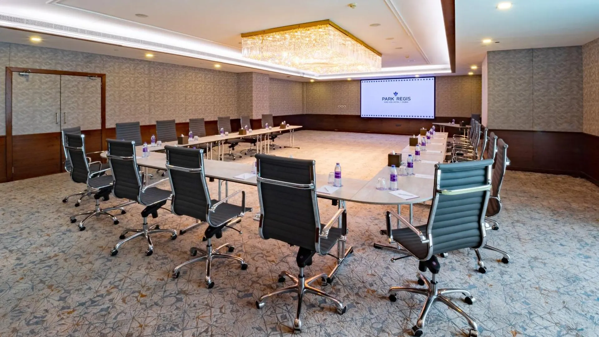 Park Regis Kris Kin Hotel Dubai 5*,  United Arab Emirates